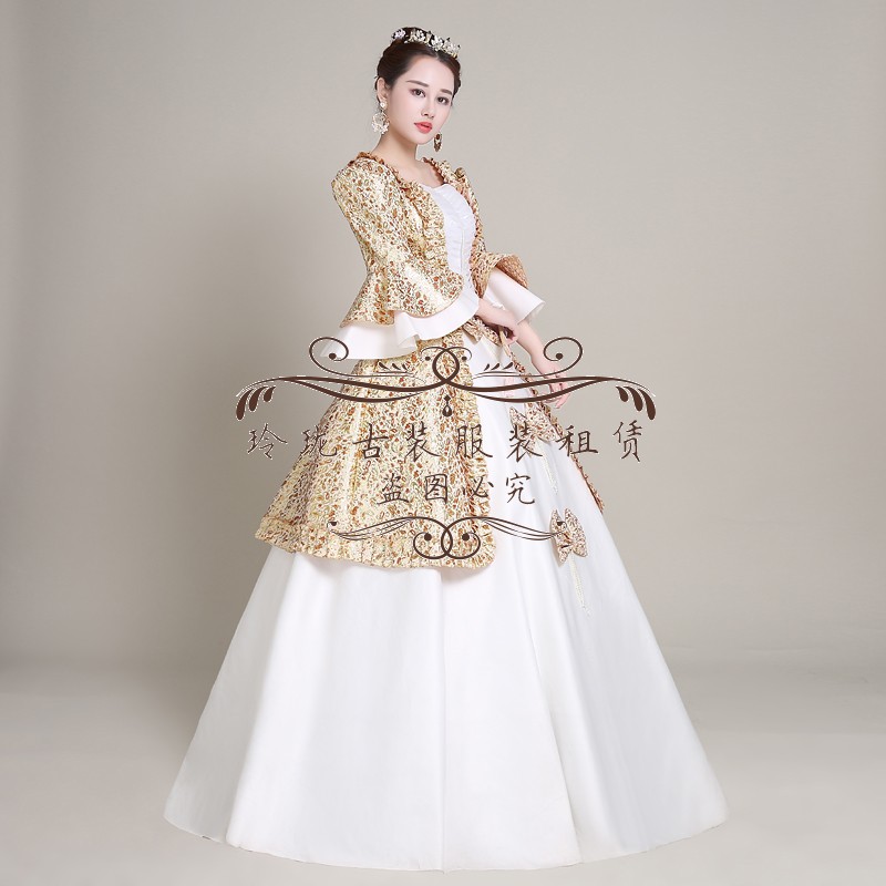 Costume di Hamlet di Shakespea - Ethnic Clothing & Online Fashion Store Khaadi Us recensione e prezzo