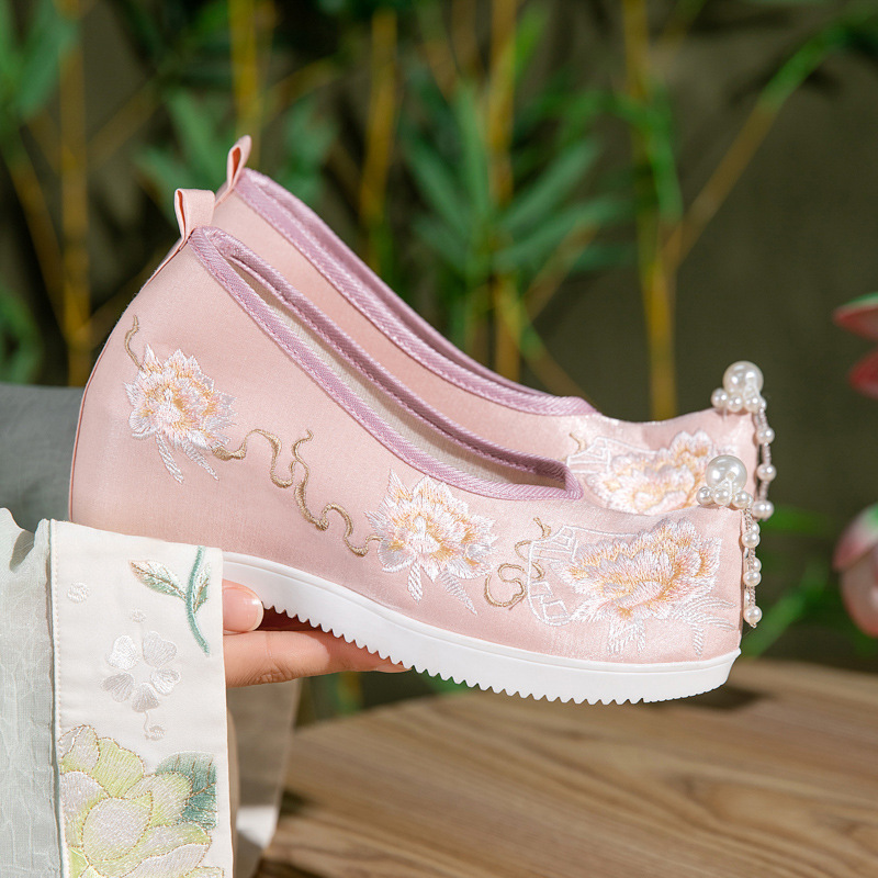 Scarpe Hanfu da Donna 2026 con - Ethnic Fabric recensione e prezzo