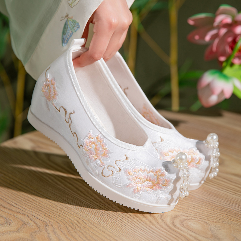 Scarpe Hanfu da Donna 2026 con - Ethnic Fabric recensione e prezzo