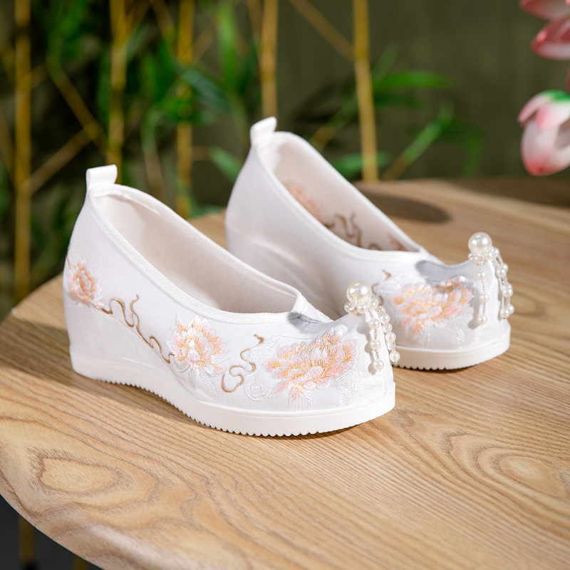 Scarpe Hanfu da Donna 2026 con - Ethnic Fabric recensione e prezzo